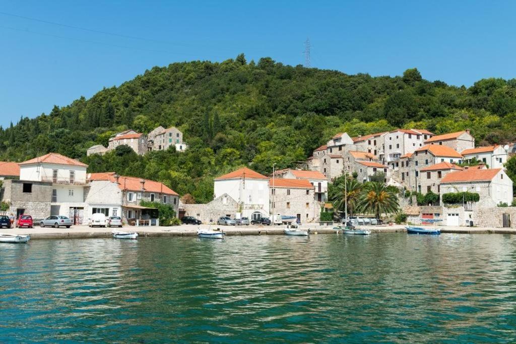 Holiday Home Anima Maris Стон Екстериор снимка