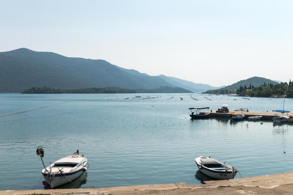 Holiday Home Anima Maris Стон Екстериор снимка